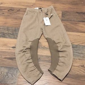 Levi’s M & C Barrel crop jeans